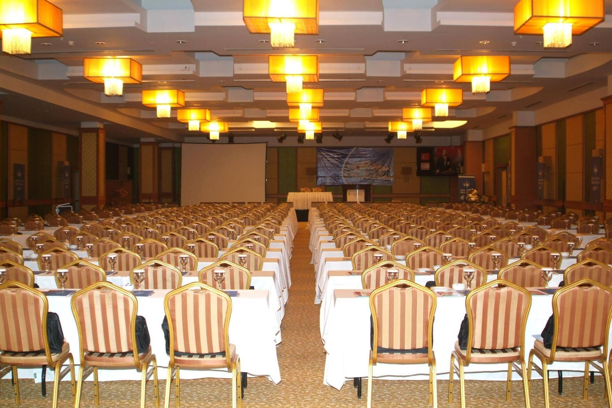 Kaya Artemis Resort & Casino Famagusta  Exterior foto